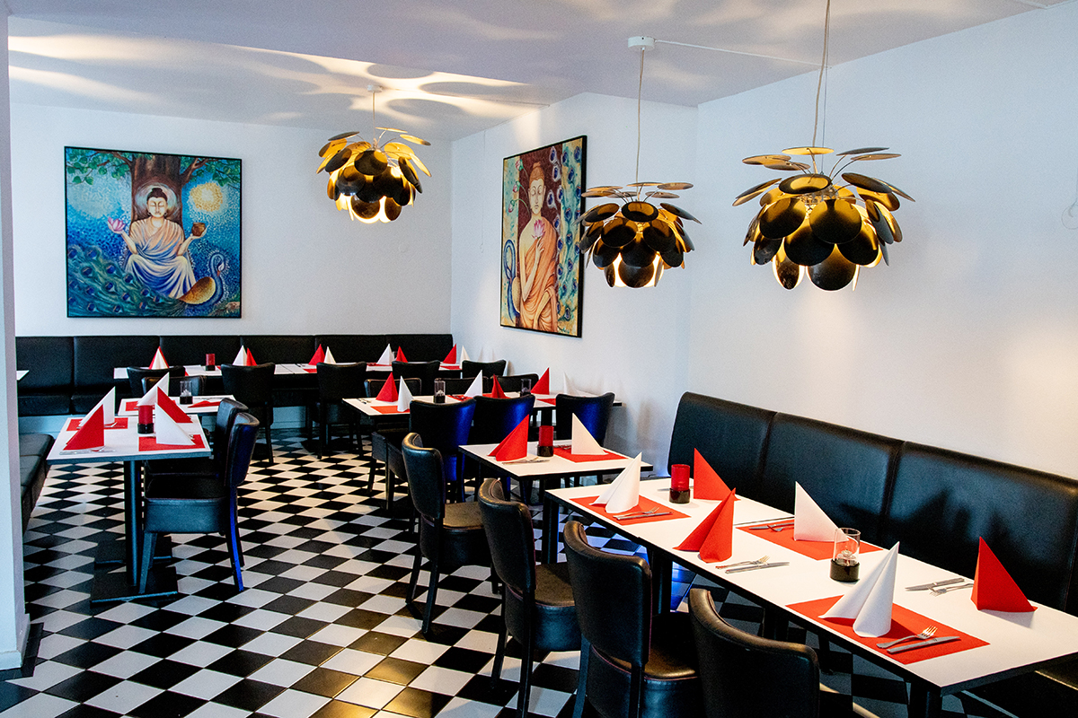 Royal Indians restaurant i Valby